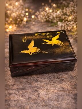 VINTAGE Black Lacquer Japanese Music Jewelry Box • Gold Cranes • Red Velvet 🎵
